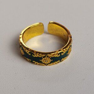 Second-hand ladies vintage alloy ring
